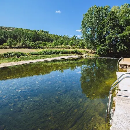 Rural El Pasil Pensión 2*